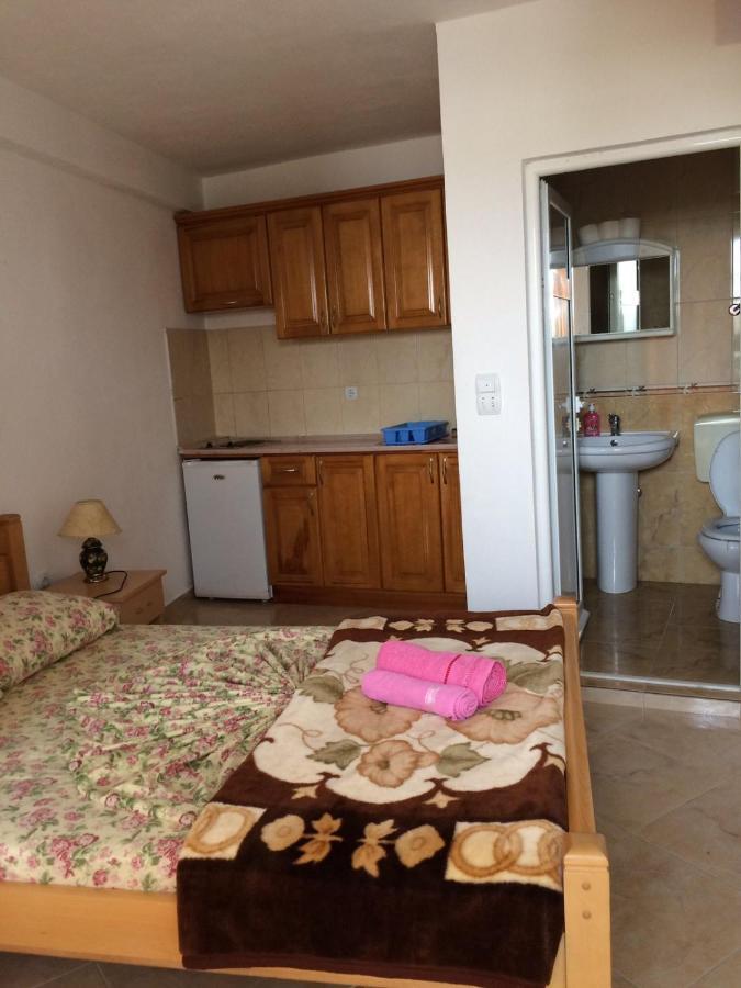 Sand And Sea Apartments Ülgün Dış mekan fotoğraf