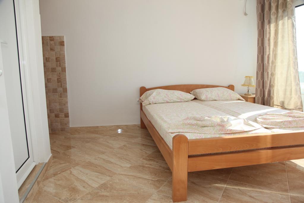 Sand And Sea Apartments Ülgün Dış mekan fotoğraf